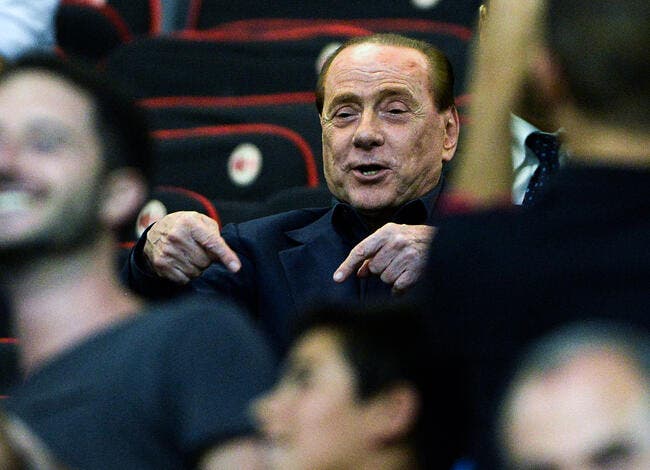 Milan AC : Berlusconi négocie une vente à 500ME à des Chinois