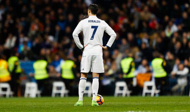 Real : Cristiano Ronaldo titulaire, le groupe se révolte