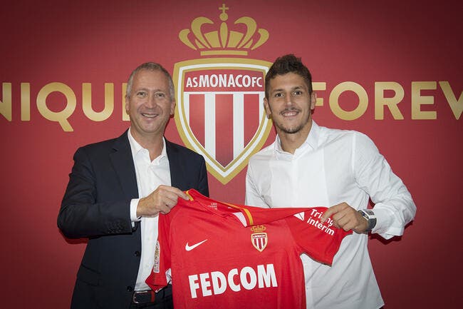 Officiel : Jovetic signe à Monaco jusqu'en 2021
