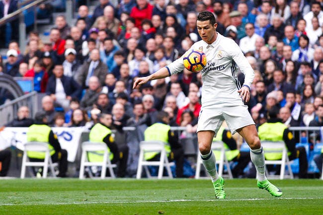 Real Madrid : La place de Cristiano Ronaldo ? La réponse à 400 pions de Zidane