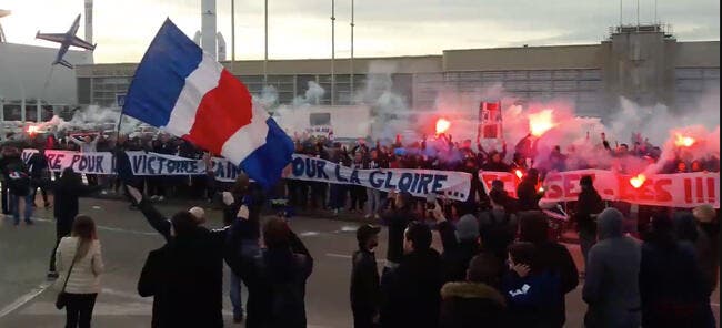 PSG : Les Ultras mettent une ambiance de feu au Bourget