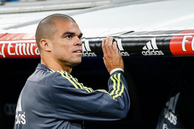 PSG : Et un nouveau coup de théâtre, Pepe arrive à Paris !