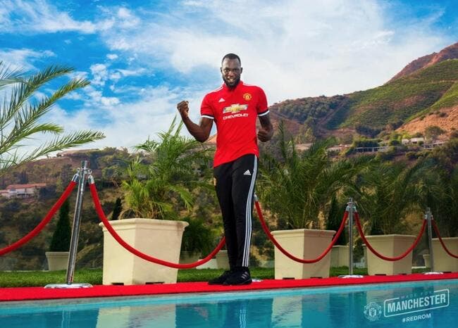 Officiel : Romelu Lukaku a signé à Manchester United