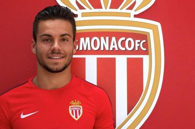 Monaco : Un gardien de but espagnol signe pour 3 ans