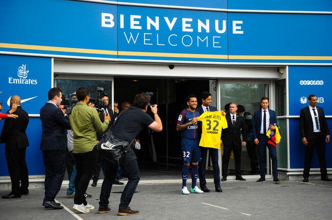 PSG : Verratti à Barcelone, Daniel Alves rirait jaune