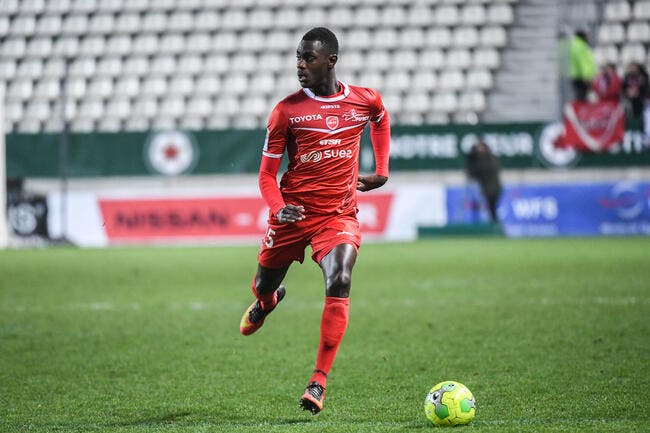 FC Metz : C'est bouclé pour l'arrivée de Niakhaté