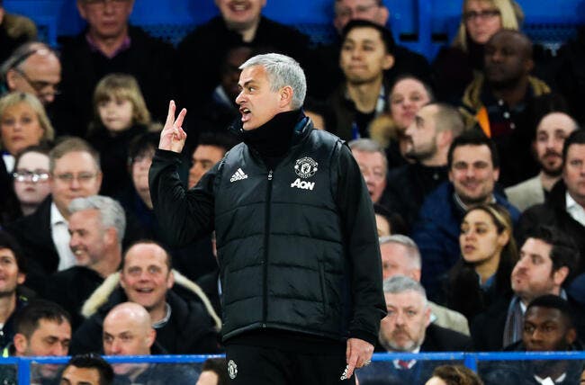 MU : Qu'a voulu dire José Mourinho aux fans de Chelsea avec ce geste ?