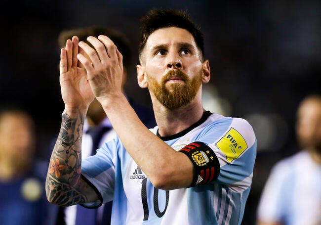 FIFA : Messi suspendu 4 matches pour des insultes à un arbitre