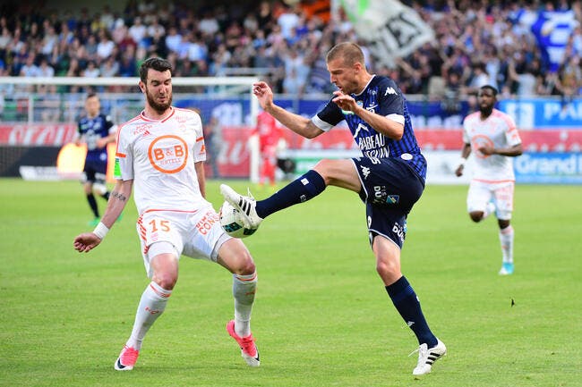 Barrages : Troyes - Lorient : 2-1