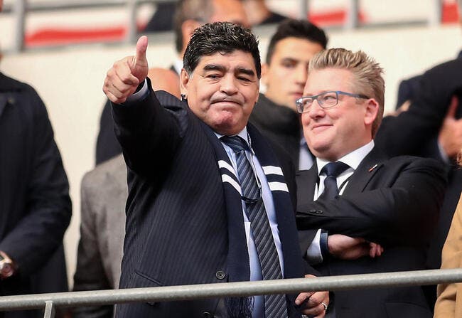 L’Argentine galère, Maradona se prend pour le sauveur