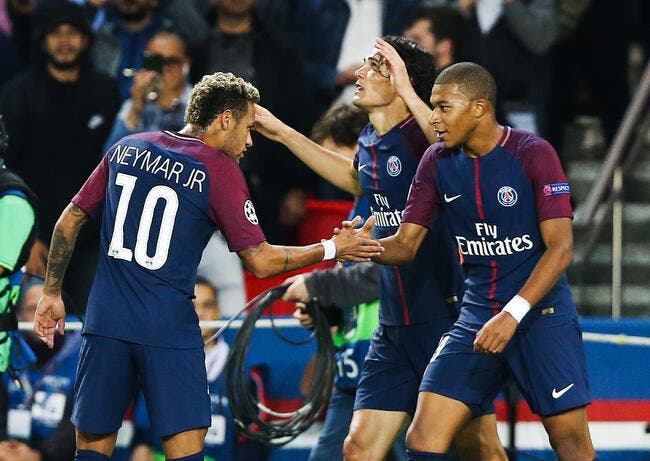 PSG : Lucide, Mbappé laisse le Ballon d’Or à Neymar