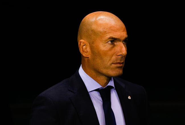 Real : Zidane prend son pied en gagnant sur le banc du Real