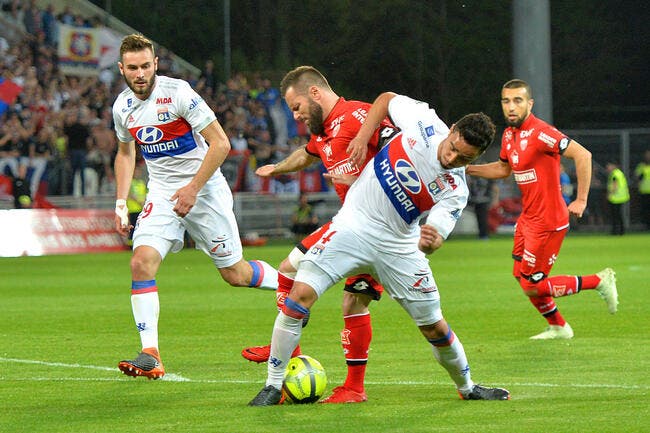 L1 : Dijon accuse l'arbitre, Rafael n'a pas vu de penalty