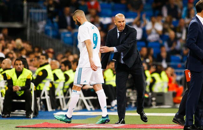 Real Madrid : Benzema n'est pas tricard, Zidane insiste