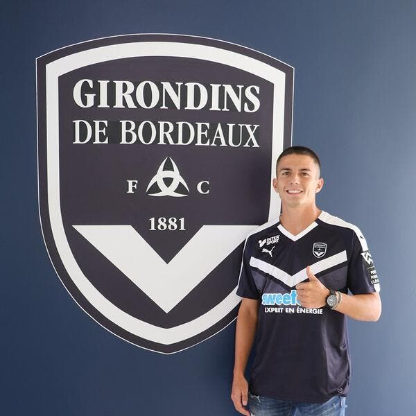 Officiel : Sergi Palencia signe à Bordeaux