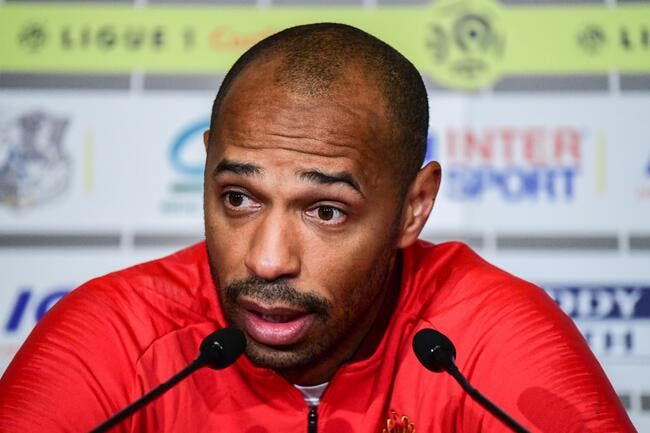 ASM : Thierry Henry et le coup de la chaise, ça va rester