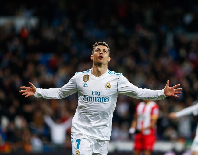Espagne : Cristiano Ronaldo se met à genoux, le fisc s'en fout