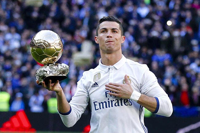 FIFA 18 révèle les Ballons d’Or, Cristiano Ronaldo, Neymar et Griezmann adorent