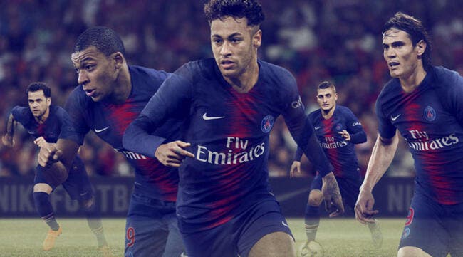 Foot PSG - PSG : Un pari osé, Paris dévoile son maillot 2018-19 - Foot 01
