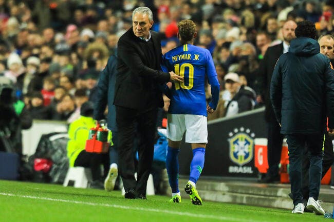 PSG : Neymar prêt à jouer blessé contre Liverpool, la question est posée