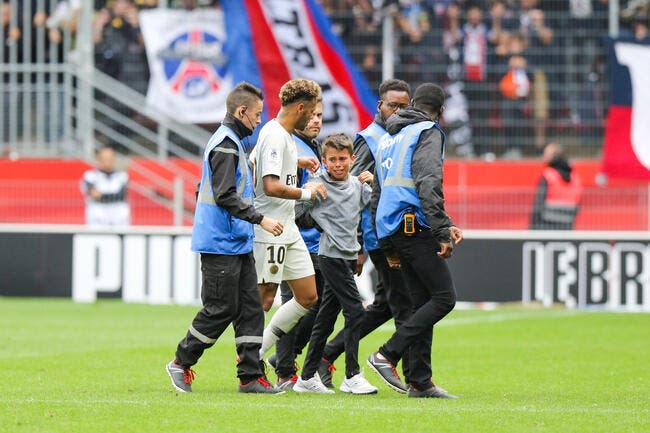L1 :  Neymar fait peur aux clubs de L1, la sécurité cogite
