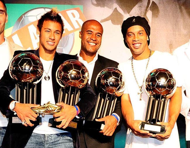 PSG : Ronaldinho trahit Paris, Neymar doit retrouver Messi