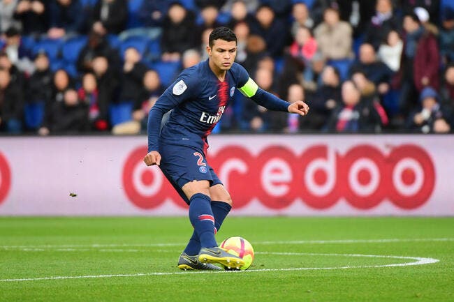 PSG : Thiago Silva prêt à un gros sacrifice pour rester à Paris ?