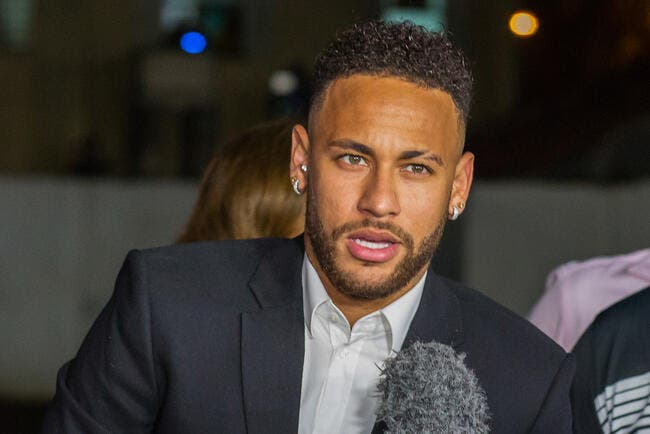 PSG : Neymar mis à l'écart par le Qatar ? La preuve que non