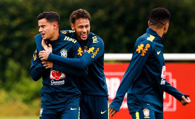 PSG : Neymar pousse Coutinho à Paris, son agent s'en mêle !