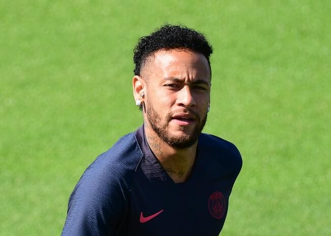 PSG : Neymar a une lourde dette à régler à Paris