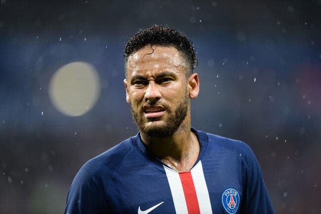 PSG : Neymar, Mbappé, Paris déjà attaqué au mercato !