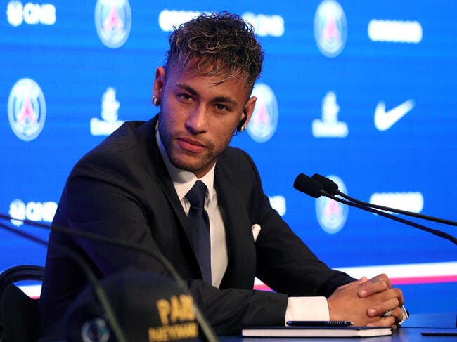 Esp : Neymar rigole, le Barça lui verse 10ME de trop !