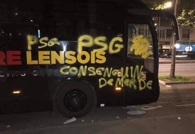 L1 : Le bus de Lens tagué, le PSG scandalisé