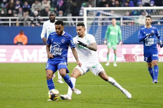Saint-Etienne enchaîne à Troyes, match nul fou entre Metz et Bordeaux