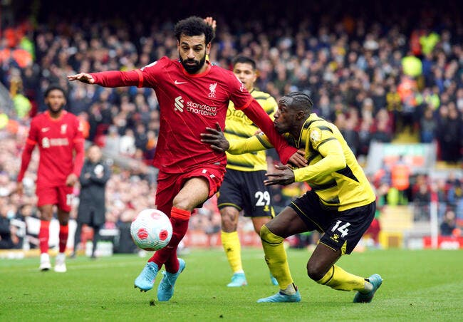 Salah veut partir, le PSG l’éloigne du Barça