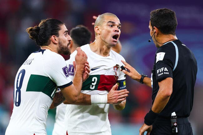 Furieux de la défaite contre le Maroc, Pepe accuse l'arbitre...et Lionel Messi