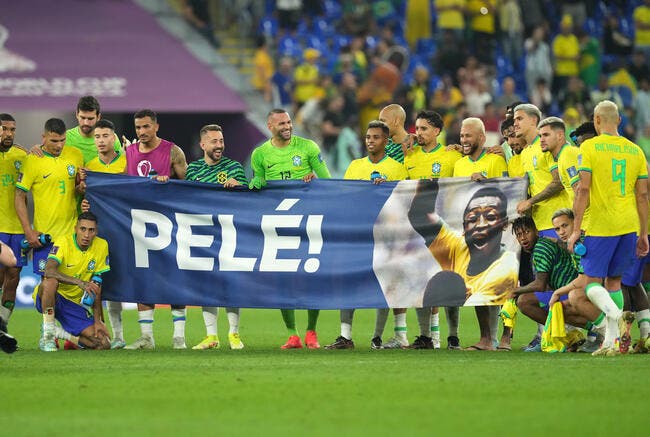 Neymar décerne le trophée du GOAT à Pelé