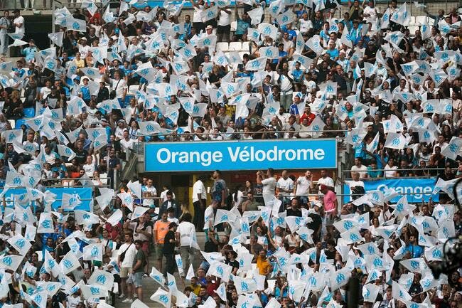 OM : Le Vélodrome encore complet, Marseille c'est fou