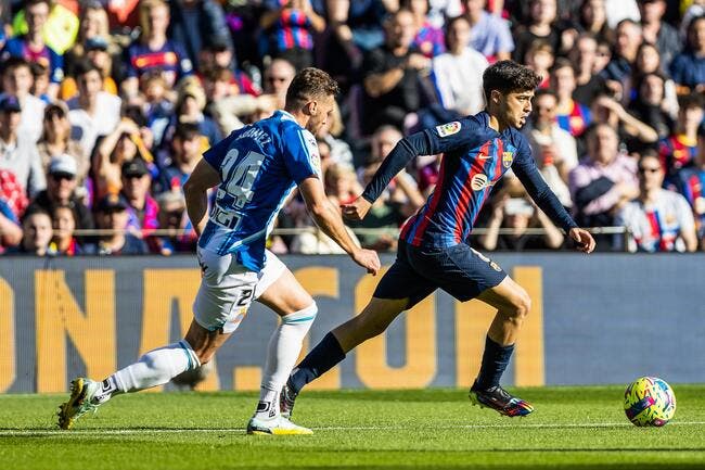 Le Barça accroché, Mateu Lahoz vole la vedette