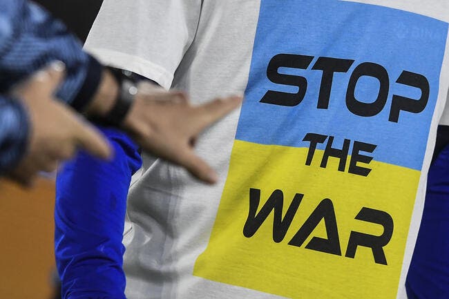 Exclue, la Russie conteste et menace la FIFA