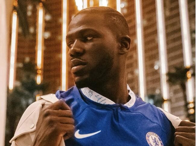 Kalidou Koulibaly à Chelsea jusqu'en 2026 (Officiel)