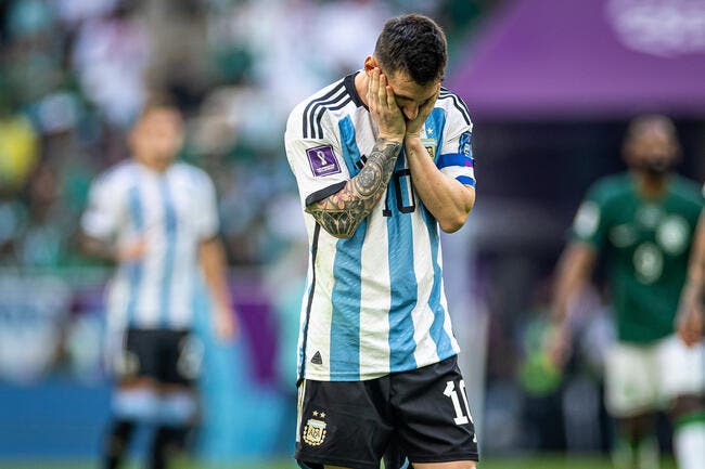 CdM : L’Argentine balayée, Lionel Messi n’en revient pas