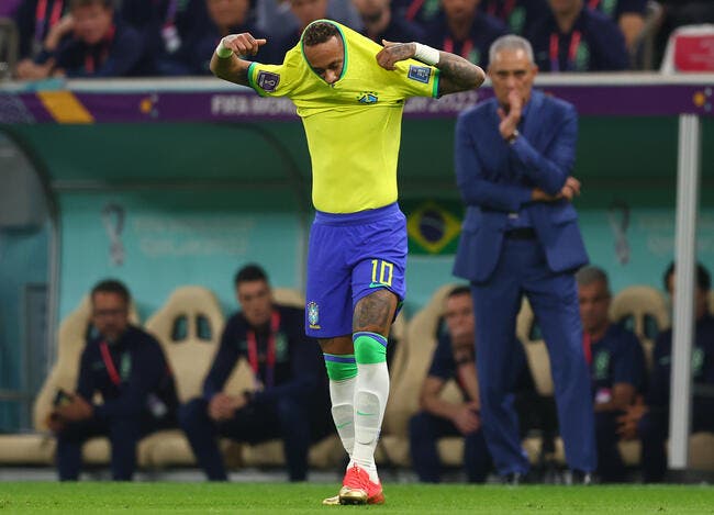 Neymar sort blessé avec le Brésil, mauvaise nouvelle pour le PSG ?