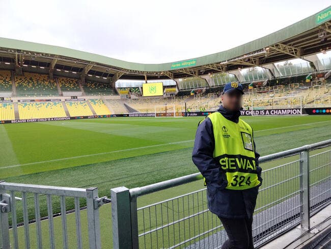 Le FC Nantes expulse un stadier raciste