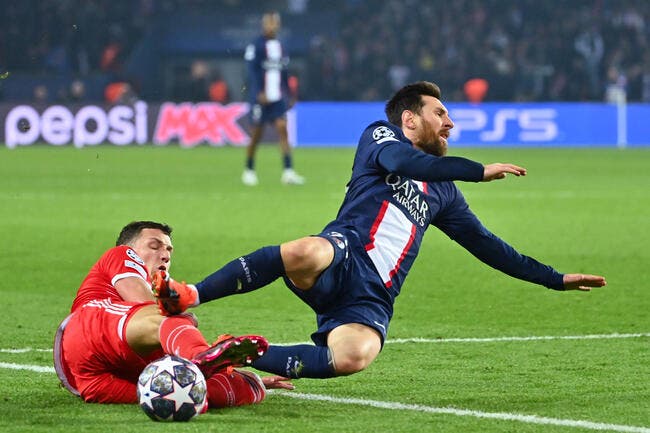 Lionel Messi arnaque le PSG, panique à Paris