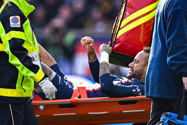 PSG : Neymar blessé, la réaction allemande est effrayante