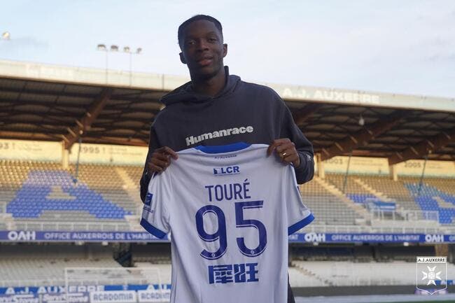 Officiel : Isaak Touré prêté à Auxerre par l'OM