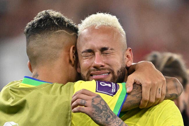 PSG : Neymar fait la fête, sa rechute est terrible