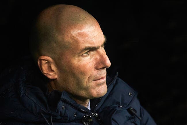 Zidane encore grillé, le PSG en prend note