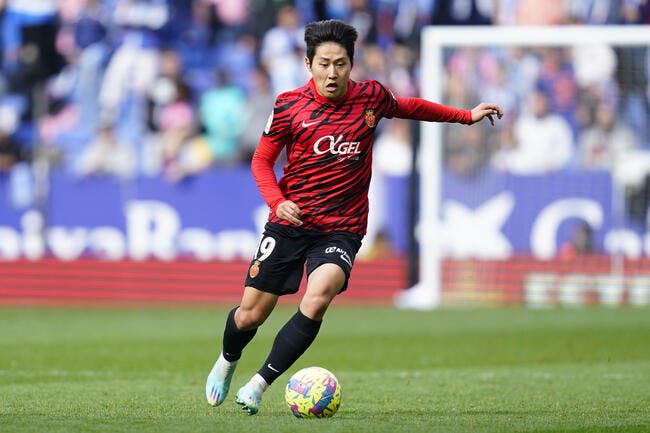 PSG : Lee Kang-In arrive dans l’un des plus grands clubs au monde